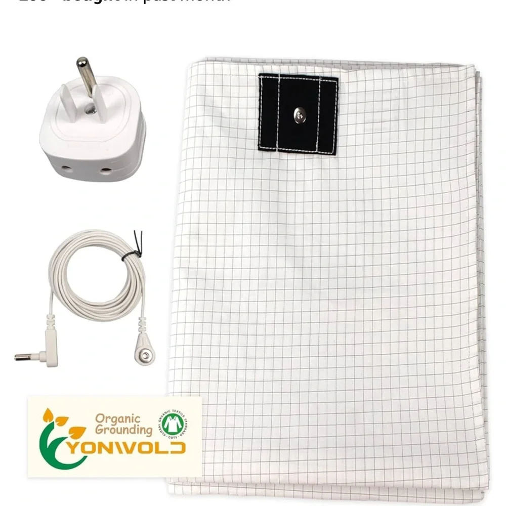 White Grid Pattern Grounding Mat - Picture 1 of 11
